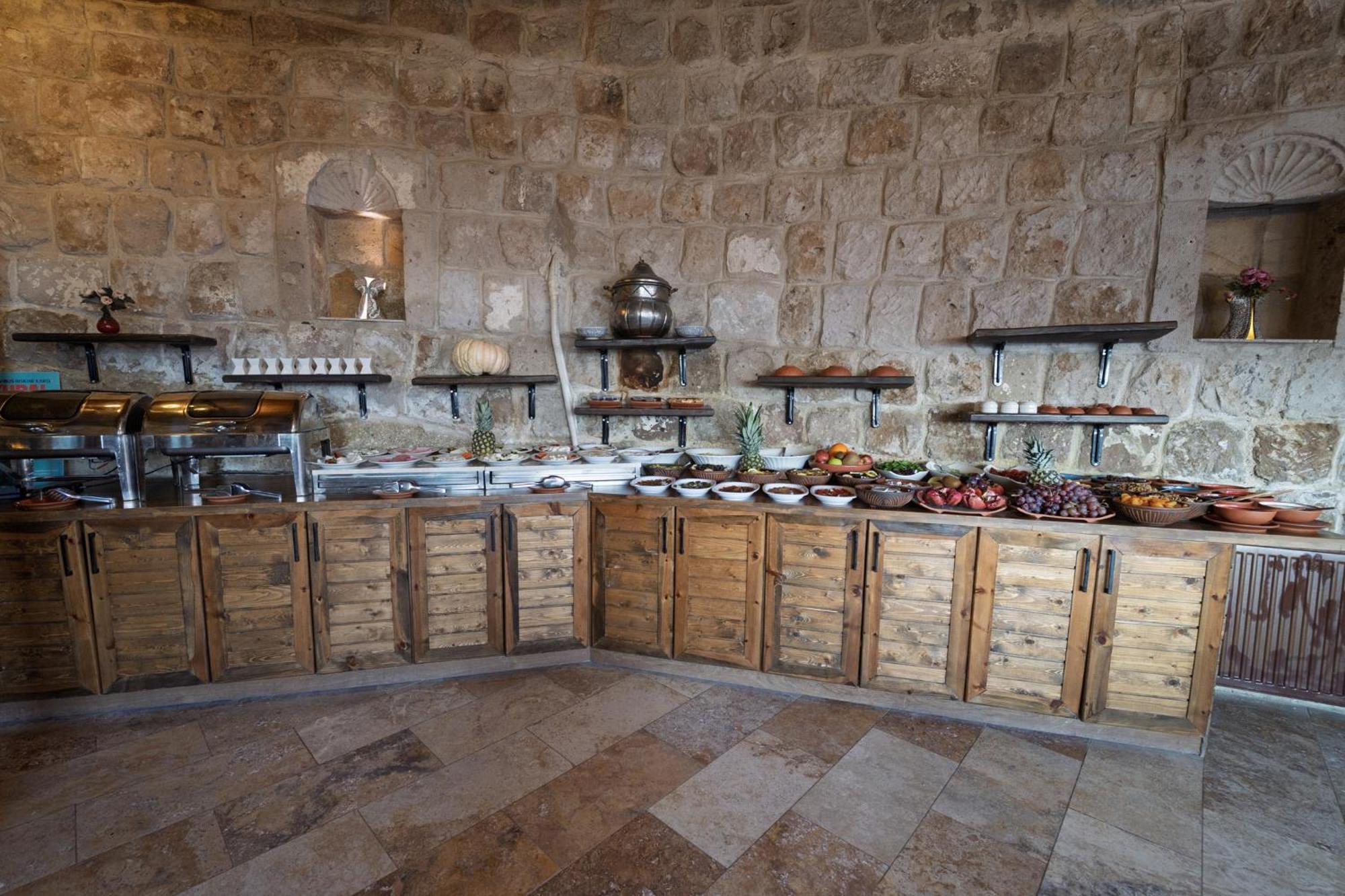 Grand Cave Suites Goreme Bagian luar foto