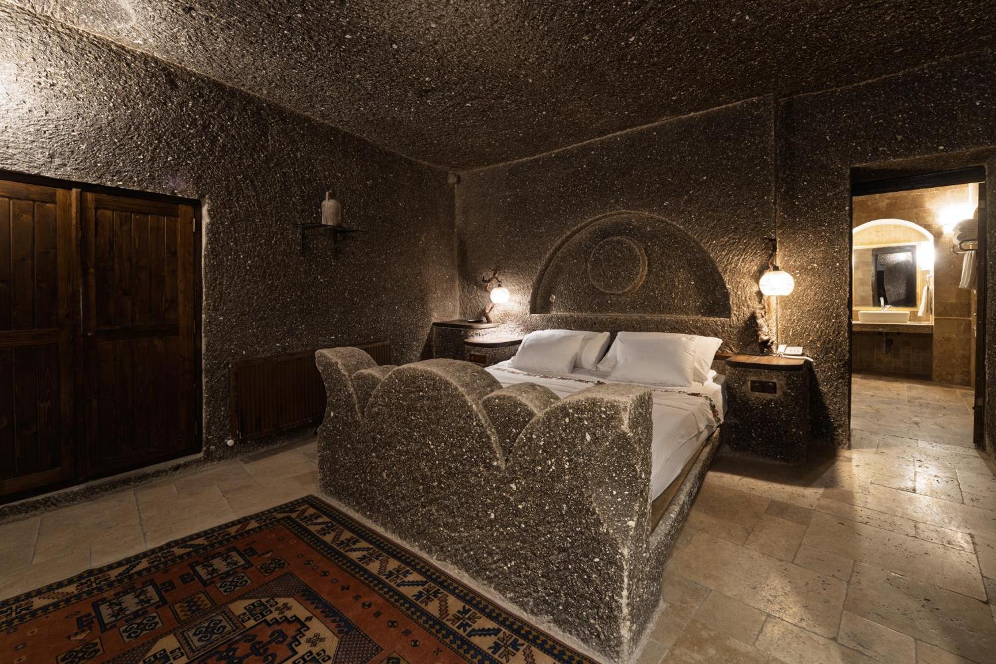 Grand Cave Suites Goreme Bagian luar foto