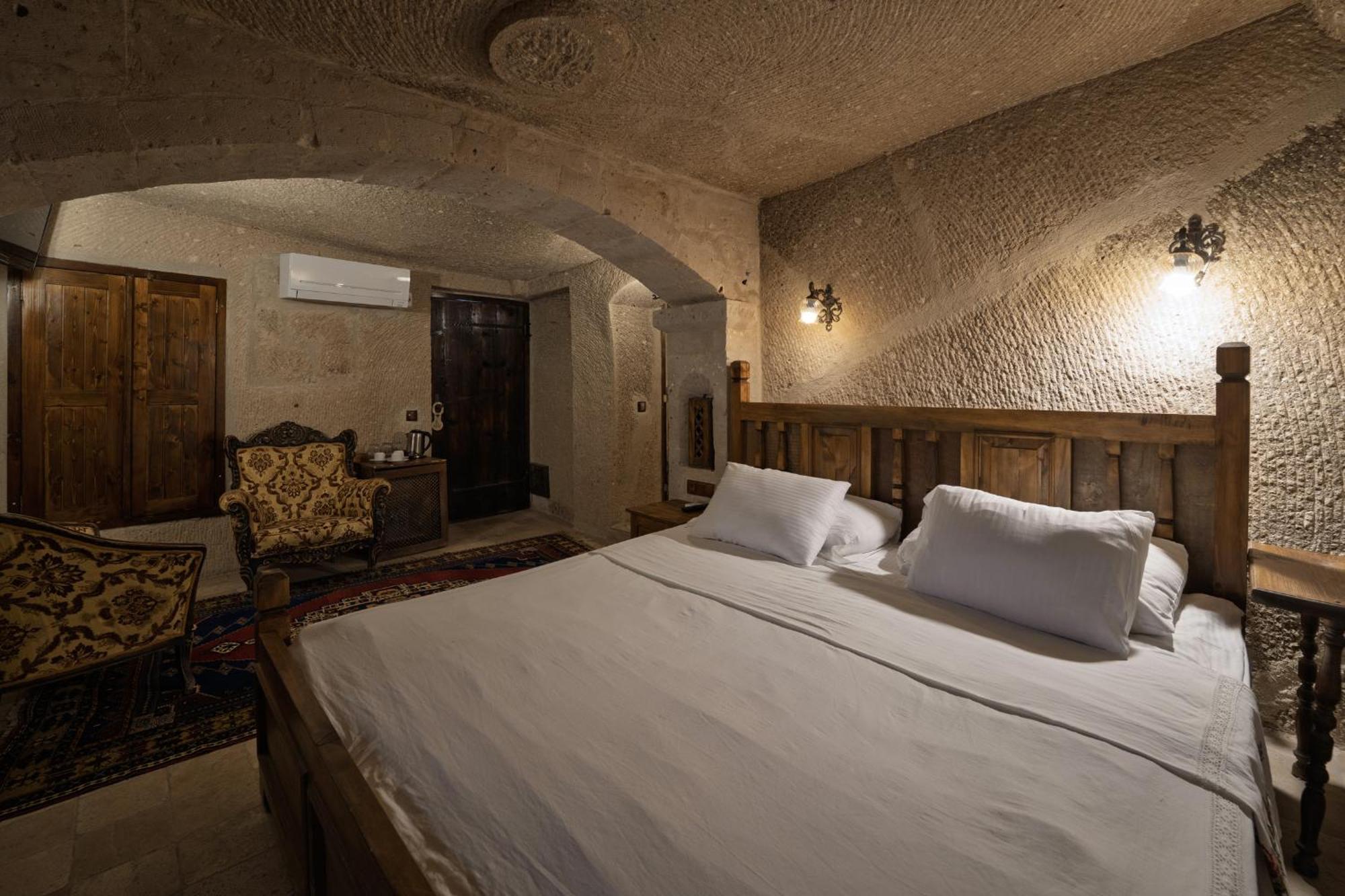 Grand Cave Suites Goreme Bagian luar foto