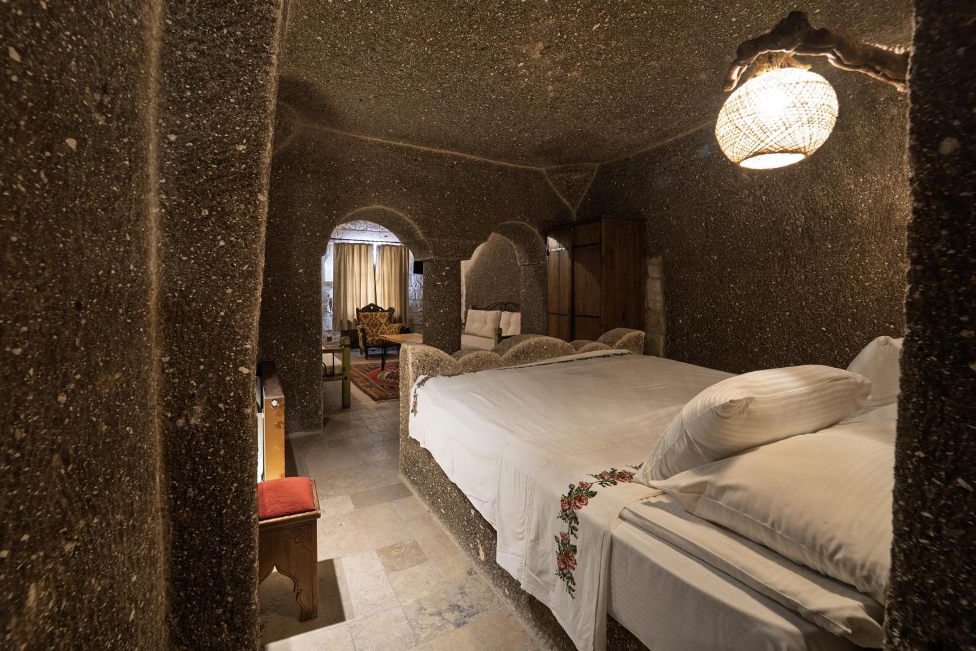 Grand Cave Suites Goreme Bagian luar foto